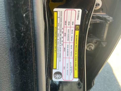 Used 2023 Dodge Charger SXT w/ Blacktop Package AWD/4WD image 32