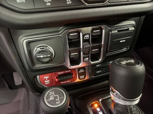 New 2026 Jeep Wrangler Unlimited Rubicon 392 w/ Quick Order Package 27X Moab AWD/4WD image 25