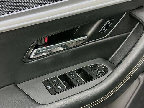 Used 2024 MAZDA CX-90 3.3 Turbo w/ Preferred Plus image 15