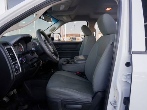 Used 2015 RAM 3500 Tradesman w/ Chrome Appearance Group image 21