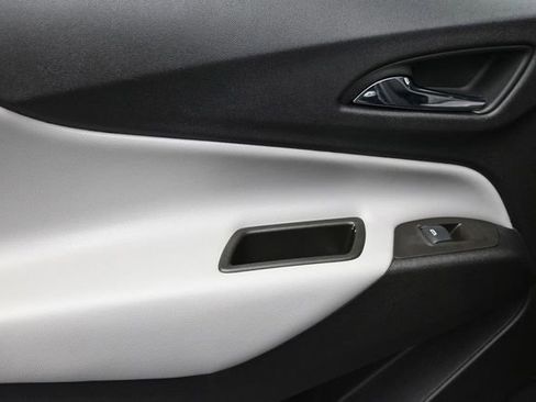 Used 2024 Chevrolet Equinox LS FWD image 9