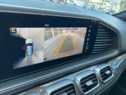 Used 2021 Mercedes-Benz GLE 450 4MATIC image 9