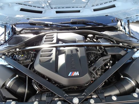 Used 2023 BMW M2 w/ Lighting Package image 21