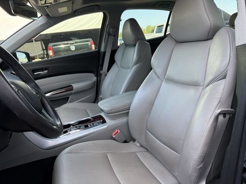 Used 2016 Acura TLX V6 w/ Technology Package FWD image 23