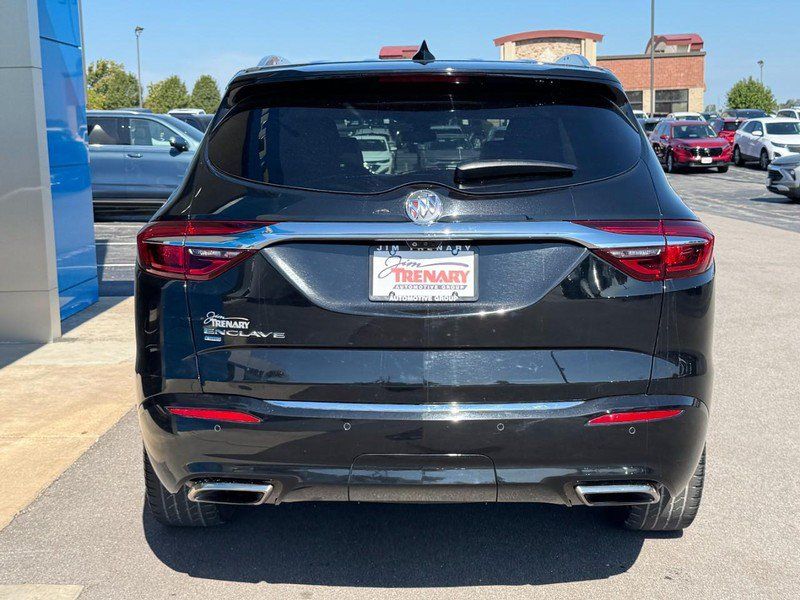 Used 2021 Buick Enclave Avenir w/ Avenir Technology Package AWD/4WD image 4