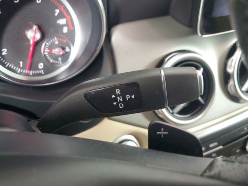 Used 2018 Mercedes-Benz GLA 250 GLA 250 image 35