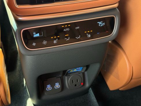 New 2026 Genesis GV80 3.5T Advanced image 25