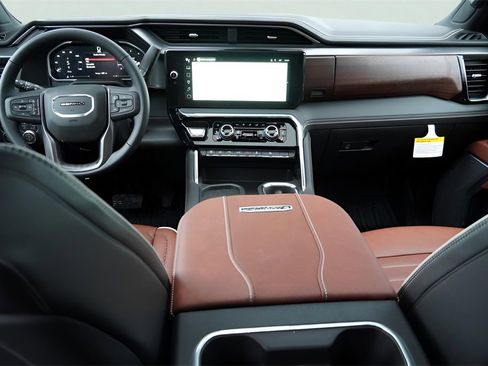 New 2026 GMC Sierra 2500 Denali Ultimate w/ Max Trailering Package image 32