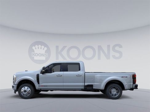 New 2026 Ford F450 Platinum image 4