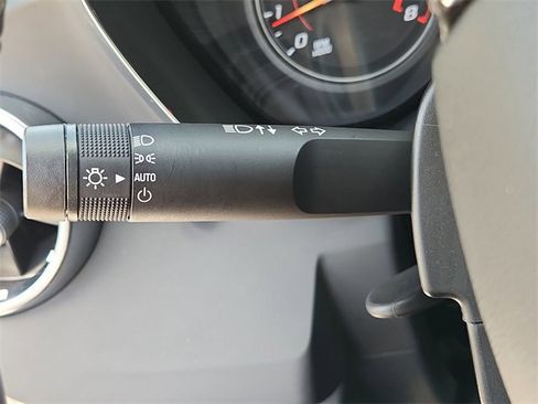 Used 2023 Chevrolet Camaro LT image 17