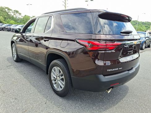 Certified 2023 Chevrolet Traverse LT w/ LPO, Cargo Package AWD/4WD image 5