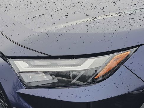 Used 2023 Toyota RAV4 XLE image 9