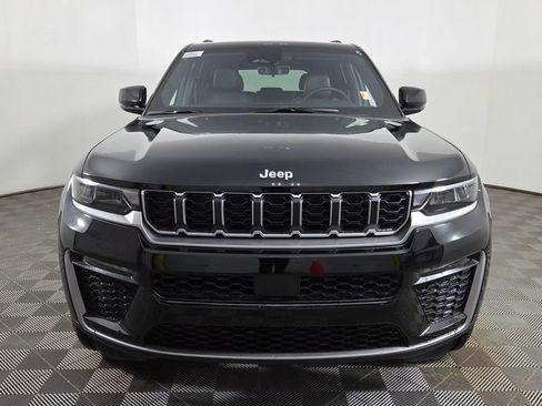 New 2026 Jeep Grand Cherokee Limited image 2