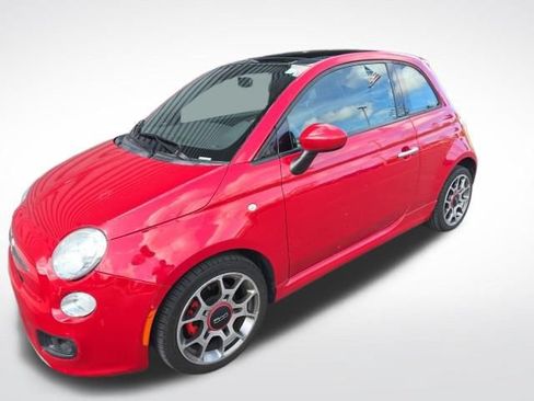 Used 2014 FIAT 500 Sport w/ Beats Audio Package FWD image 4
