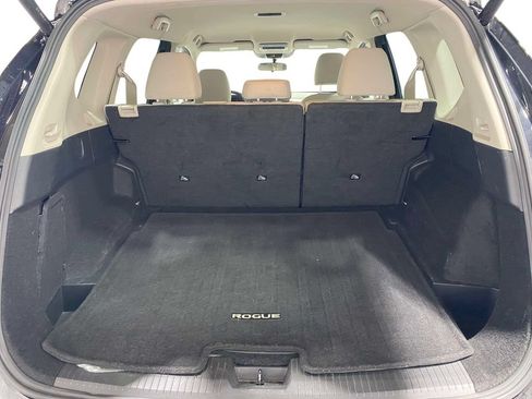 Used 2025 Nissan Rogue SV FWD image 11