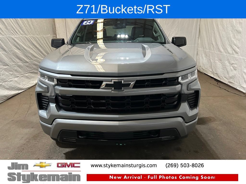 Used 2024 Chevrolet Silverado 1500 RST w/ Z71 Off-Road Package AWD/4WD image 6