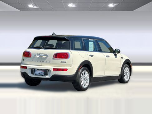 Used 2016 MINI Cooper Clubman 4dr HB image 9
