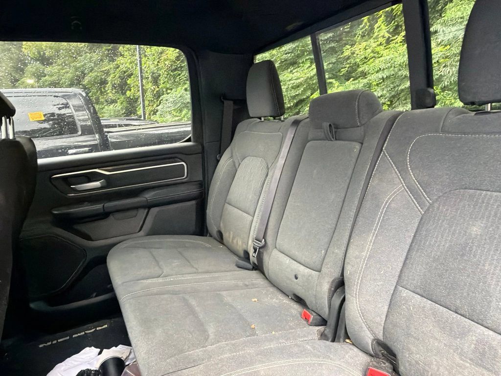 Used 2022 RAM 1500 Big Horn AWD/4WD image 9
