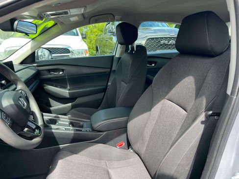 Used 2023 Honda Accord LX image 24