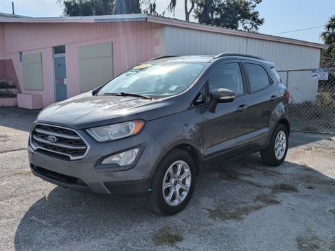 Certified 2019 Ford EcoSport SE w/ SE Convenience Package image 8