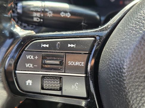 Used 2023 Honda HR-V Sport image 25