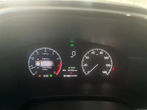 Used 2024 Honda CR-V LX image 7