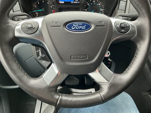 Used 2019 Ford Transit 150 XLT image 12