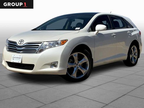Used 2011 Toyota Venza AWD w/ Premium Pkg #2 image 1