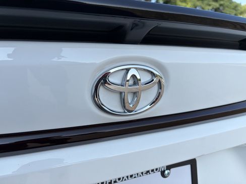 Used 2025 Toyota Corolla FX w/ Convenience Package FWD image 33
