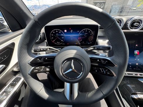 Used 2026 Mercedes-Benz GLC 300 4MATIC image 9