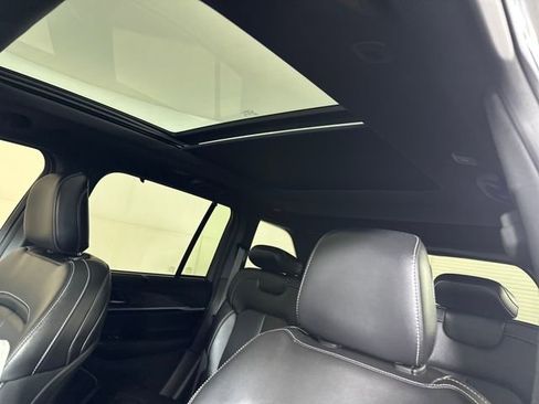 Used 2024 Jeep Grand Cherokee Limited 4xe image 12