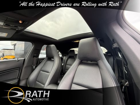 Used 2019 Mercedes-Benz CLA 250 4MATIC image 13