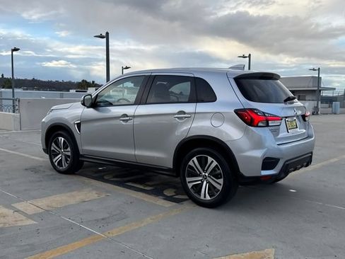 Used 2024 Mitsubishi Outlander Sport SE image 4