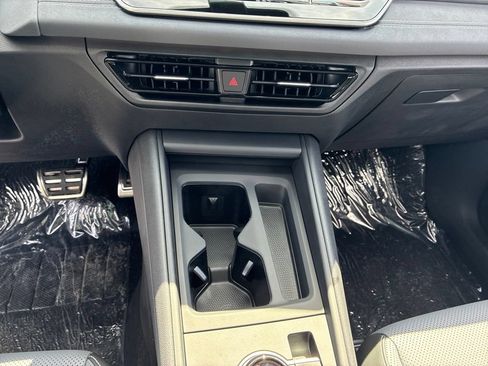 New 2026 Volkswagen Tiguan SE R-Line AWD/4WD image 18