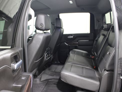 Used 2021 GMC Sierra 2500 SLT w/ SLT Preferred Package AWD/4WD image 20