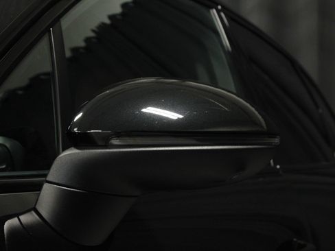 Certified 2024 Porsche Cayenne S AWD/4WD image 23