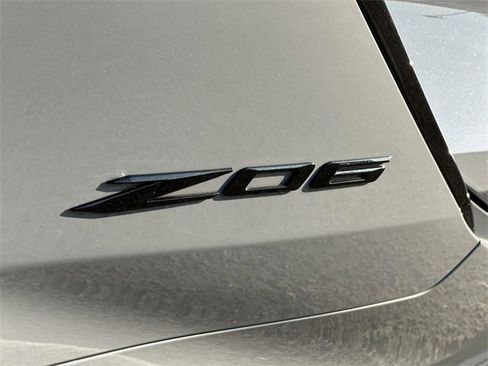 Used 2025 Chevrolet Corvette Z06 image 28