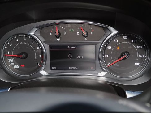 Certified 2022 Chevrolet Traverse LT image 17