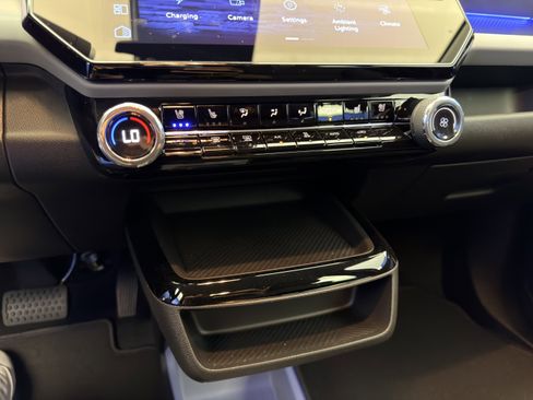 New 2027 Chevrolet Bolt RS FWD image 22