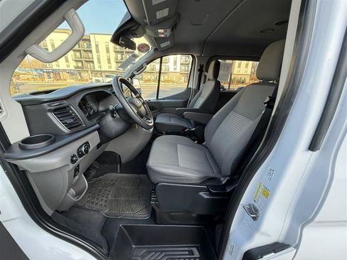 Used 2023 Ford Transit 350 XLT RWD image 13