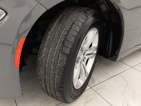 Used 2019 Dodge Charger SXT w/ Leather Interior Group image 46