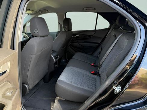 Used 2024 Chevrolet Equinox LT AWD/4WD image 5