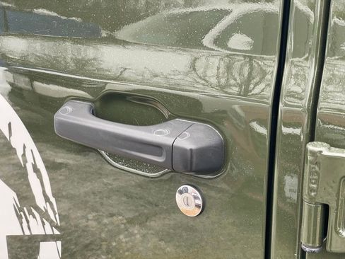 Used 2022 Jeep Wrangler Unlimited Sport image 12