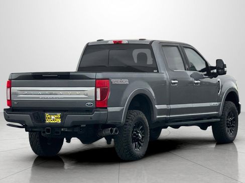 Used 2022 Ford F250 Platinum w/ Tremor Off-Road Package image 4