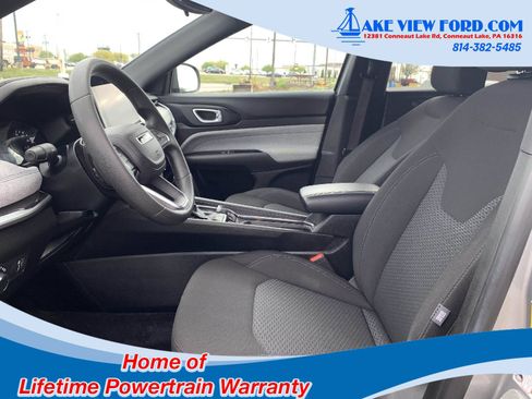 Used 2024 Jeep Compass Sport AWD/4WD image 11