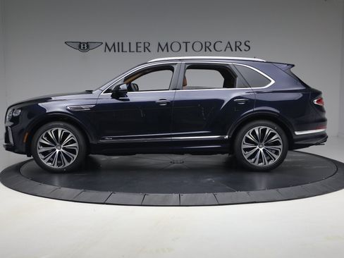 New 2026 Bentley Bentayga AWD/4WD image 2