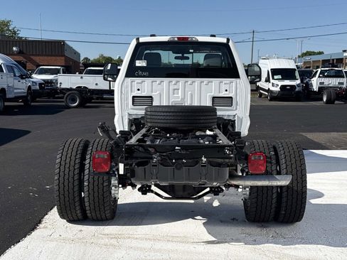 New 2026 Ford F600 4x4 Regular Cab Super Duty image 4