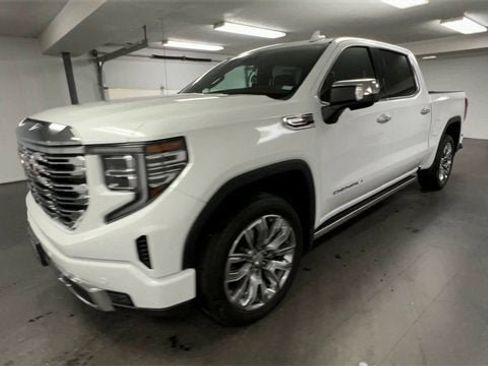 Certified 2023 GMC Sierra 1500 Denali w/ Denali Reserve Package image 4