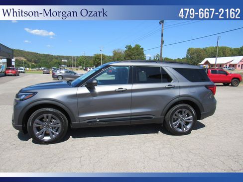 New 2026 Ford Explorer Active w/ Active Comfort Package AWD/4WD image 6