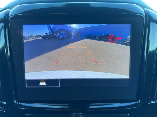 Used 2023 Chevrolet Traverse LT AWD/4WD image 26